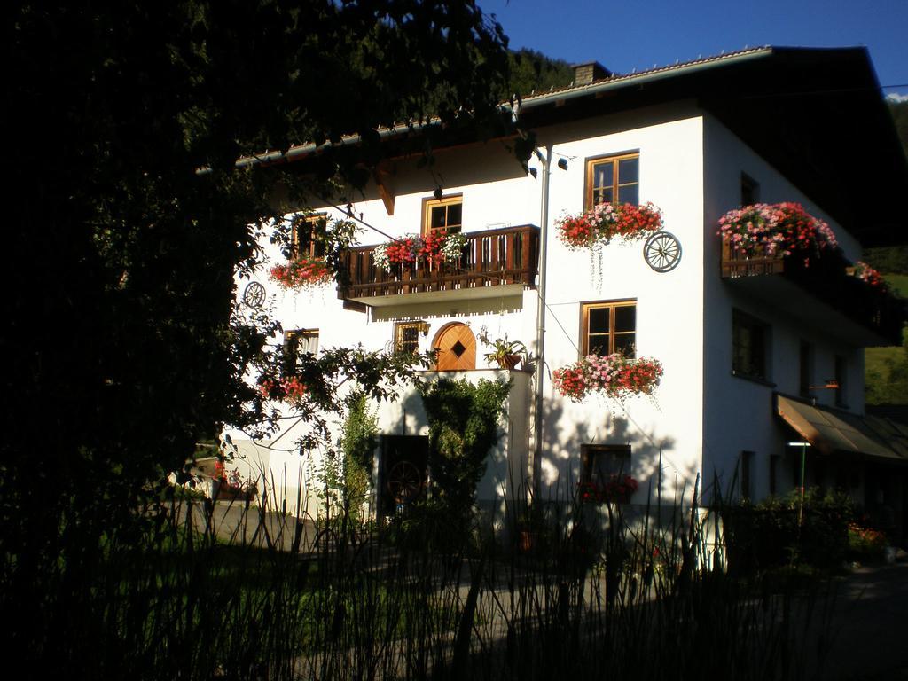 Haus Kathrein Apartment Fliess Exterior foto